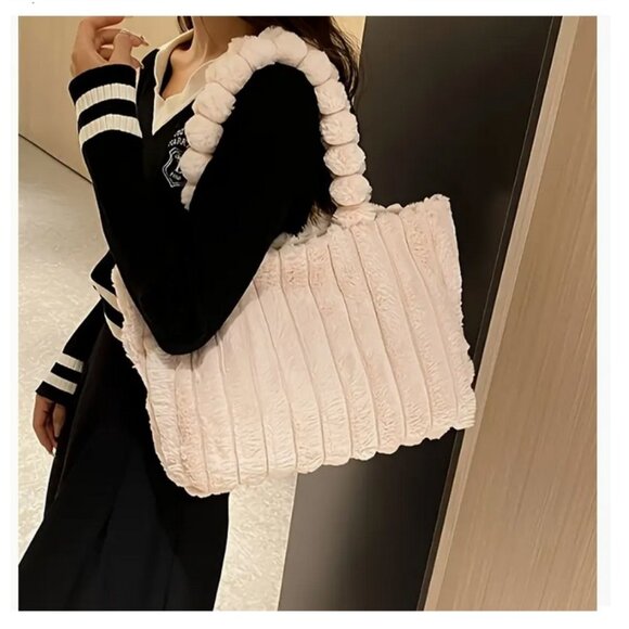 NWT Handbag Purse Shoulder Bag Faux Fur Fuzzy Soft Plush Handheld PEACH PINK - Picture 3 of 13